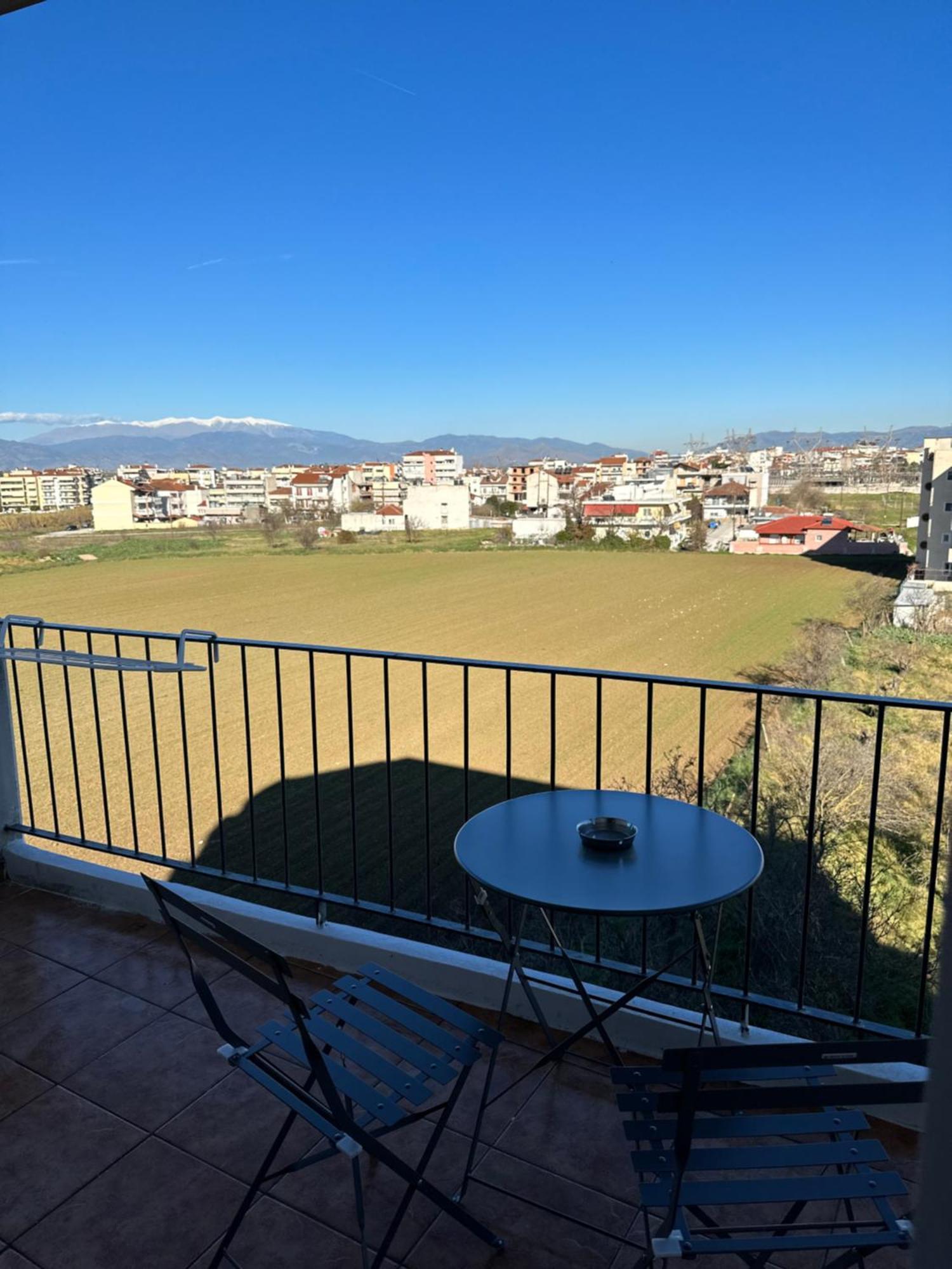 Νεάπολη Apartment Larissa Luaran gambar