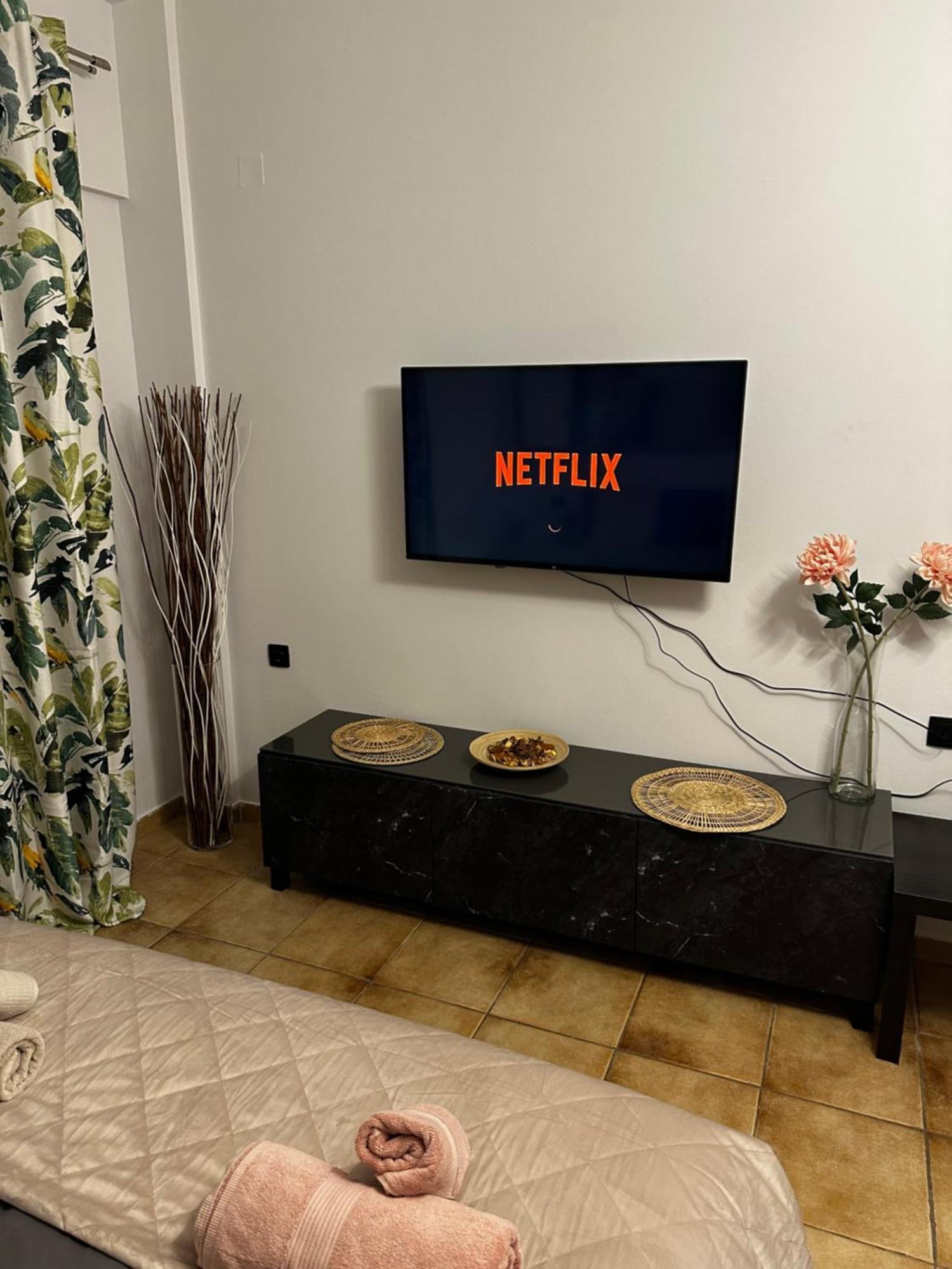 Νεάπολη Apartment Larissa Luaran gambar
