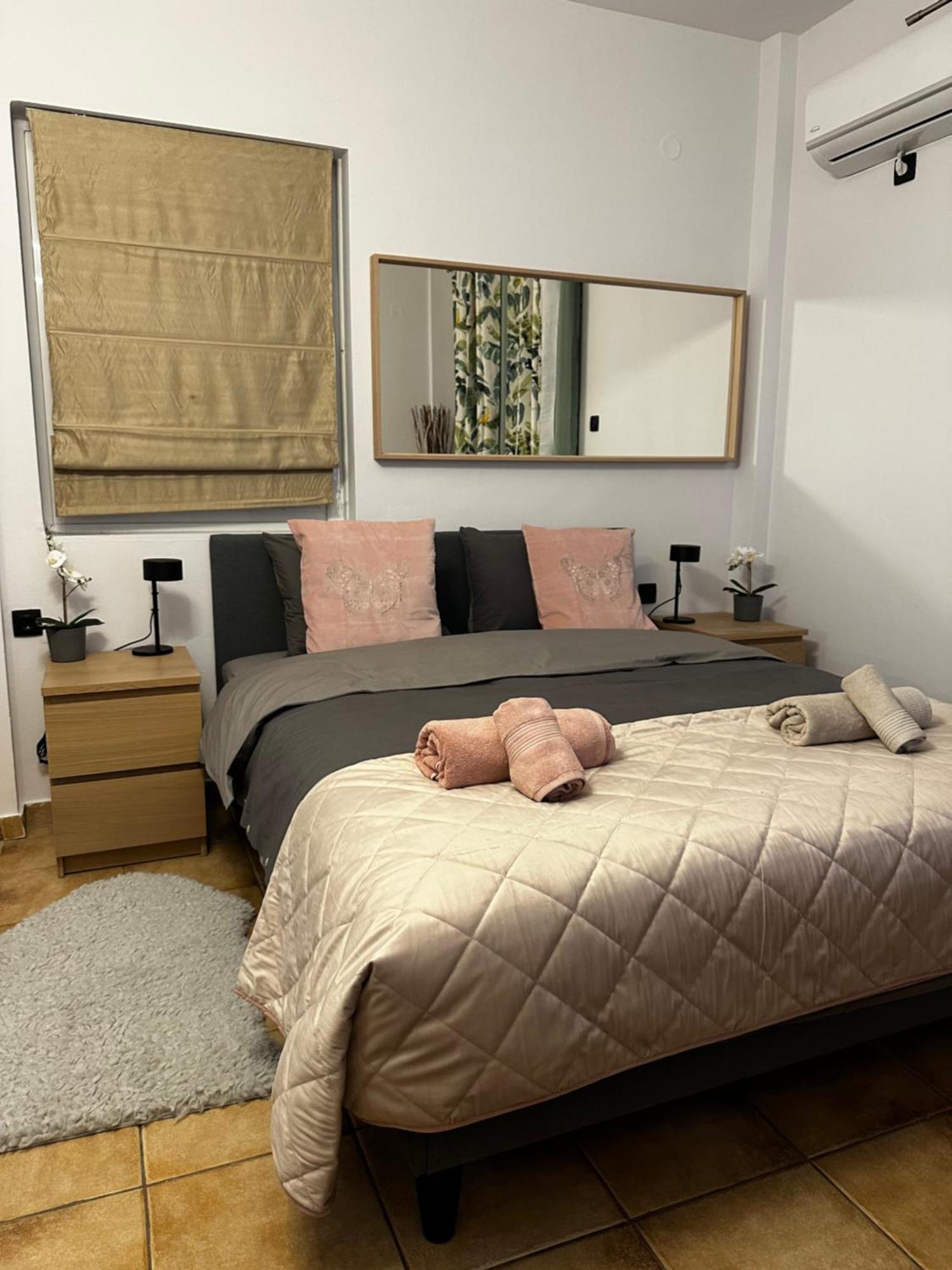 Νεάπολη Apartment Larissa Luaran gambar